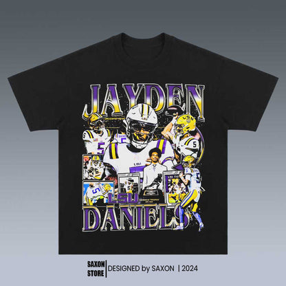 JAYDEN DANIELS 9.30 GRAPHIC TEE
