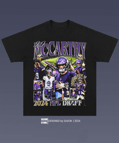 JJ MCCARTHY 1.0 TEE - AMERICAN FOOTBALL GRAPHIC TEE