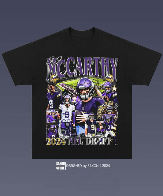 JJ MCCARTHY 1.0 TEE - AMERICAN FOOTBALL GRAPHIC TEE